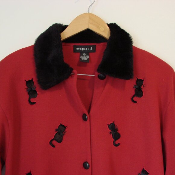 Red Knit Cardigan Sweater Jacket Faux Fur Collar Black Cats Size Medium Large XL - Picture 2 of 11